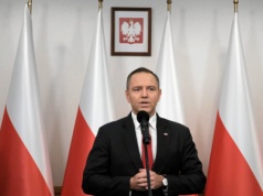Zamkniete spotkanie PiS w Sękocinie. Karol Nawrocki dziękował. 