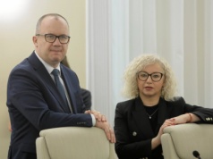 Najwięksi przegrani i wygrani rekonstrukcji rządu. Oto pełna lista ministrów