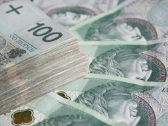 Kto dawał lepszy „socjal”. PiS czy PO? Wyniki sondażu są jednoznaczne