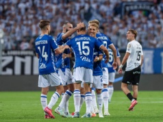 Trener rywala Lecha Poznań żali się na VAR. “Rzut karny prezentem na gwiazdkę”