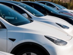 Tesla z wynikami poniżej oczekiwań