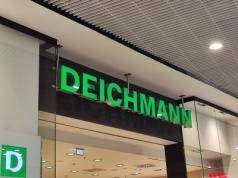 Deichmann wyprzedaż - na te buty za 35 zł czekały Polki. Co na to CCC?