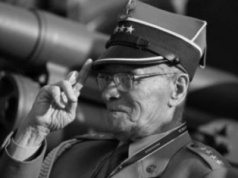 24 lipca 1915 roku urodził się Ignacy Skowron