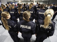 24 lipca policja obchodzi swoje święto. Kim jest statystyczny funkcjonariusz?