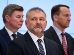 Kręta droga do teki ministra. Co z zaprzysiężeniem Waldemara Żurka?