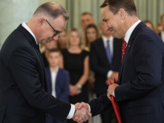 Nowy rząd Tuska zaprzysiężony. Prezydent: „wiadomo, kto ponosi odpowiedzialność”