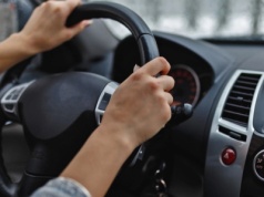 Bicie na kierownicy po wizycie u mechanika. Przyczynę wskaże test przy 80 km/h