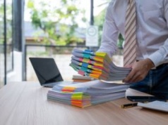 Prawie 400 tys. ogłoszeń. Oni mogą przebierać w ofertach pracy