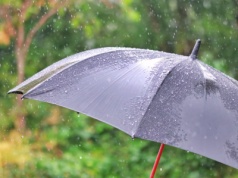 Odkryli nowy rodzaj kwasu w deszczu. Naukowcy biją na alarm