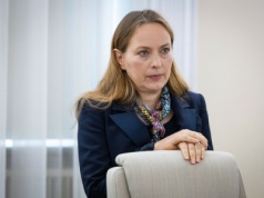 Zyski banków pobiły kolejny rekord. Minister funduszy: Podatek jak najszybciej