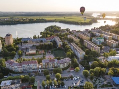 Kiedyś wylewali ścieki do jeziora. Dziś miasto jest zielonym liderem