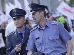 Arlen ma umowy ramowe z Policją na łączną kwotę ponad 20 mln zł