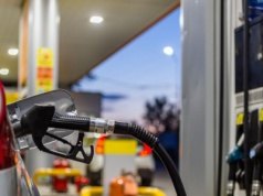 Złe wiadomości dla kierowców aut z LPG. Jako jedyni nie zyskają
