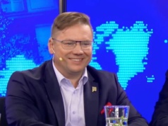 Poseł Polski 2050 robił aluzje do Tuska i Nowackiej. Teraz przeprasza