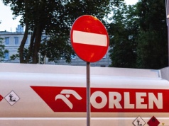 Korekta na Orlenie, szklany sufit WIG20 i co z tym PPK? W samo południe komentuje Adrian Apanel