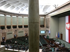 Koalicji Tuska zabrakło większości. Kluczowa reforma nagle spadła z głosowania