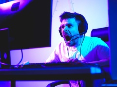 Hakerzy znaleźli sposób na Steam. Pobierasz grę i wirusa