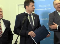 Tabele alimentacyjne? Koniecznie. Odchodząca ekipa zostawia zadanie dla ministra Żurka