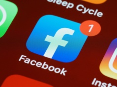 Facebook się zmieni. Polacy zobaczą znacznie mniej reklam