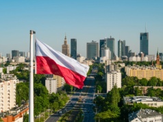 Zmienią hymn, flagę i godło. Takie symbole Polski zobaczymy niedługo