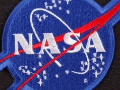 NASA w ogniu krytyki. Masowe protesty przed siedzibą