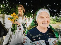 Babcia Róża z Koła Gospodyń Wiejskich podbija TikToka. 