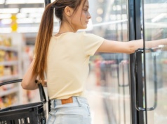 Niedziele handlowe 2025. Czy 27 lipca sklepy są otwarte?