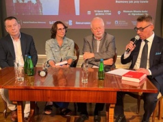 Sobota, wolna sobota. Radio Łódź w piątym tomie “Łódź przez wieki” [PODCAST]