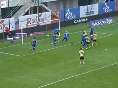 Górnik wygrywa w derbach, choć długo się męczył! Ależ babol Placha [WIDEO]
