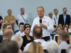 Asystentka Jońskiego do Tuska: Tych ludzi na wsi edukować. Są zabetonowani