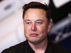 Tesla na rozdrożu. Inwestorzy nie wierzą w obietnice Elona Muska