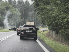 Czołowe zderzenie dwóch fordów. Na DK9 utrudnienia w ruchu trwały wiele godzin