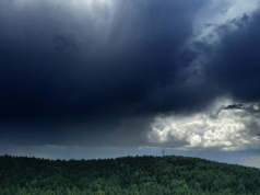Alert burzowy dla regionu. Służby w gotowości