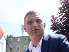 Policja rozwiązała pikietę Ruchu Obrony Granicy. Bąkiewicz reaguje