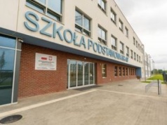 Najdroższa szkoła w Warszawie. Za prawie tyle, co dworzec w Olsztynie