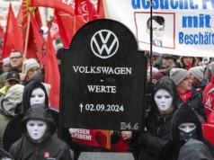 Pojechałem do Niemiec, żeby samemu zobaczyć kryzys. „Moje dzieci były dumne, że tata pracuje w Volkswagenie. A teraz się pytam: »co się dzieje?«” [REPORTAŻ]