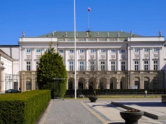Nowy wiek emerytalny wchodzi w życie. Prezydent podpisał ustawę