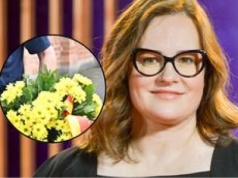 Rafał Trzaskowski pożegnał Joannę Kołaczkowską. Symboliczny wieniec na pogrzebie