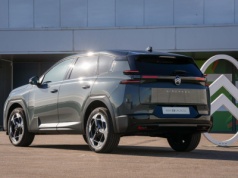 Nowy Citroën C5 Aircross w wersji You, Plus, Max i Business. SUV debiutuje na rynku hiszpańskim