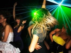 W Paryżu powstał nocny klub tylko dla kobiet. 