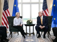 Umowa handlowa USA-UE. Kapitulacja Europy, co w zamian?