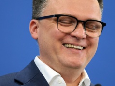 Iskrzy w koalicji. W KO i Lewicy mają dość Szymona Hołowni