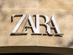 Zara pogłębia wyprzedaż - lniane dodatki znalazłam tam za mniej niż 66 zł. A co w Mohito?