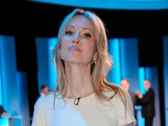 Magdalena Ogórek i bracia Karnowscy z orderami prezydenta. „Śmiech na sali”