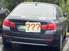 Benzynowe BMW 520i na zielonych tablicach. Czy ktoś przerobił 15-letnią „piątkę” na prąd? 
