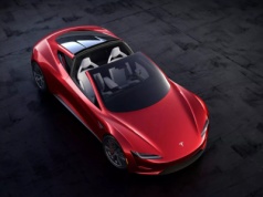Tesla zapowiada że nowy Roadster będzie. najlepszym autem w rękach człowieka
