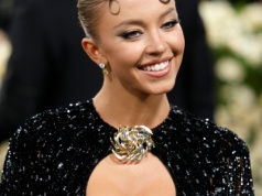 Reklama jeansów ze Sydney Sweeney wywołała burzę. „Niepokojące konotacje”
