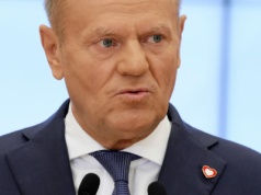 Donald Tusk o podniesieniu kwoty wolnej od podatku. 