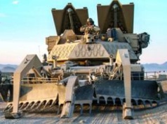 Jeszcze więcej abramsów. Polska zamawia czołgi saperskie M1150 ABV
