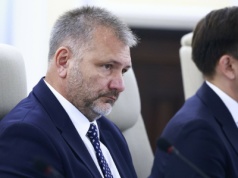 Żurek zdecydował. Minister zawiesił żonę prezesa TK. Święczkowski: 